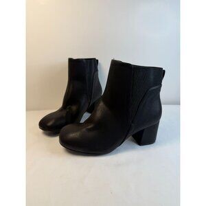 Torrid Ankle Boots Womens Size 8.5WW Black Faux Leather Block Heel Shoes